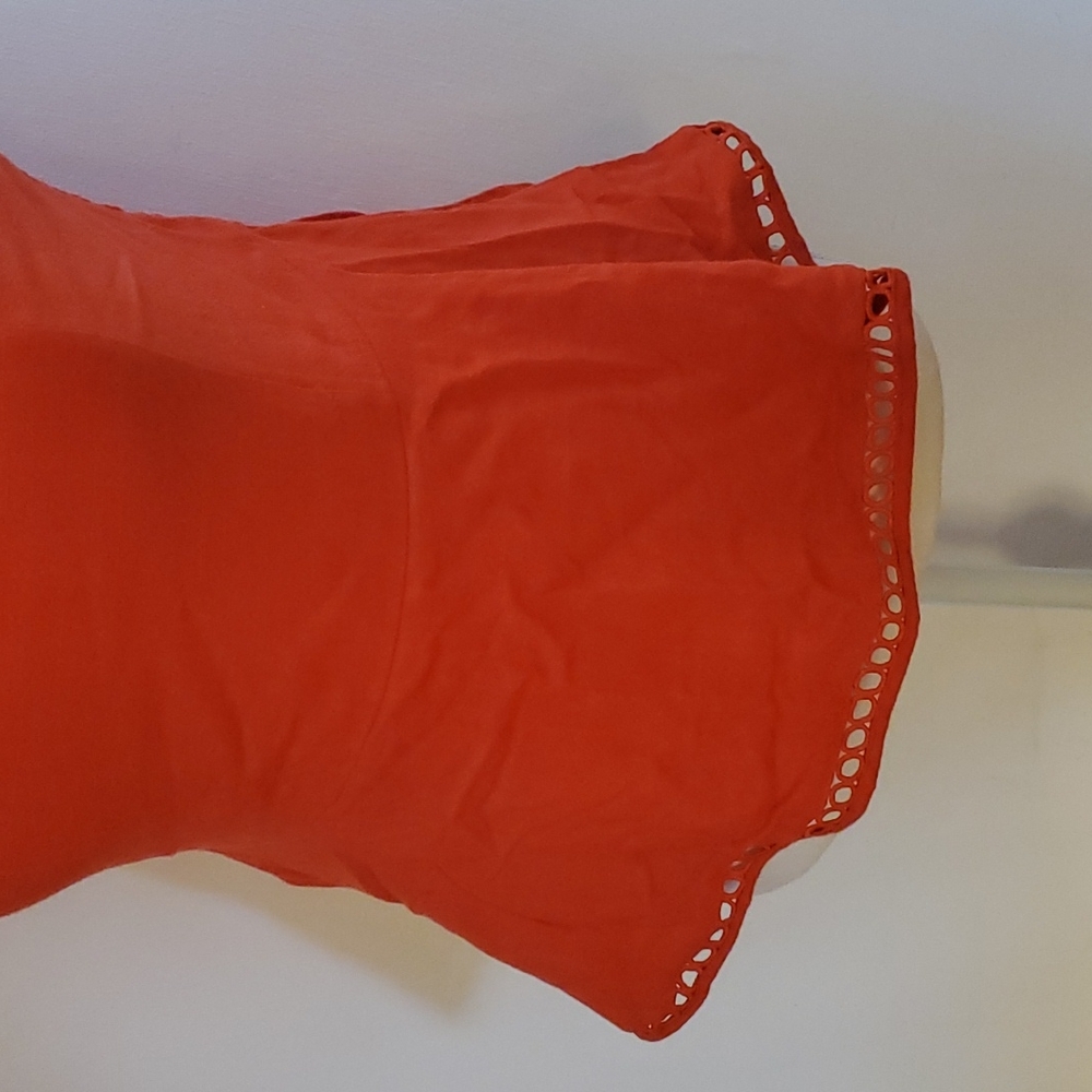 NWT Red Tank Top Size large - Picture 3 of 4